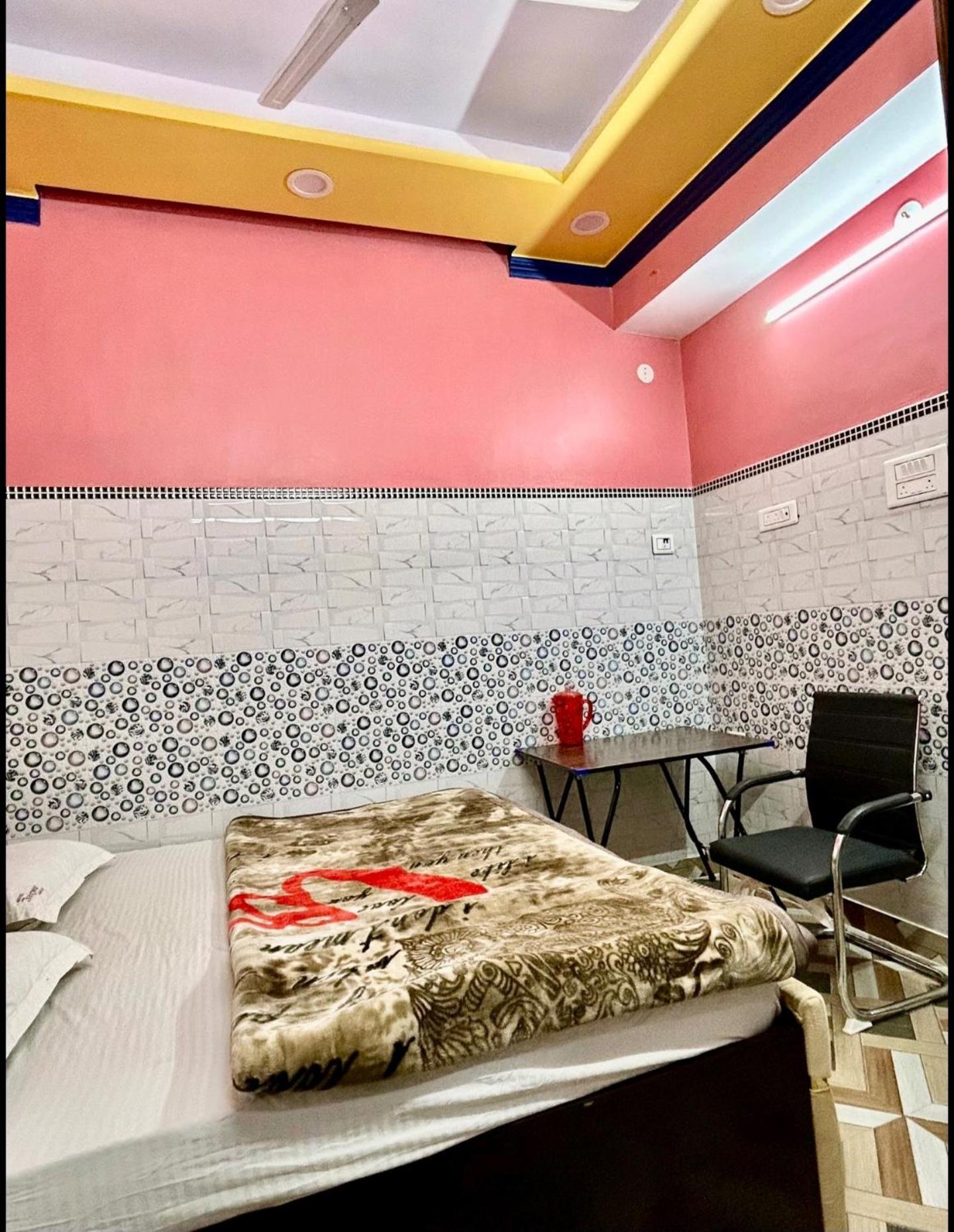Hotel Jaipur Palace New Delhi Extérieur photo