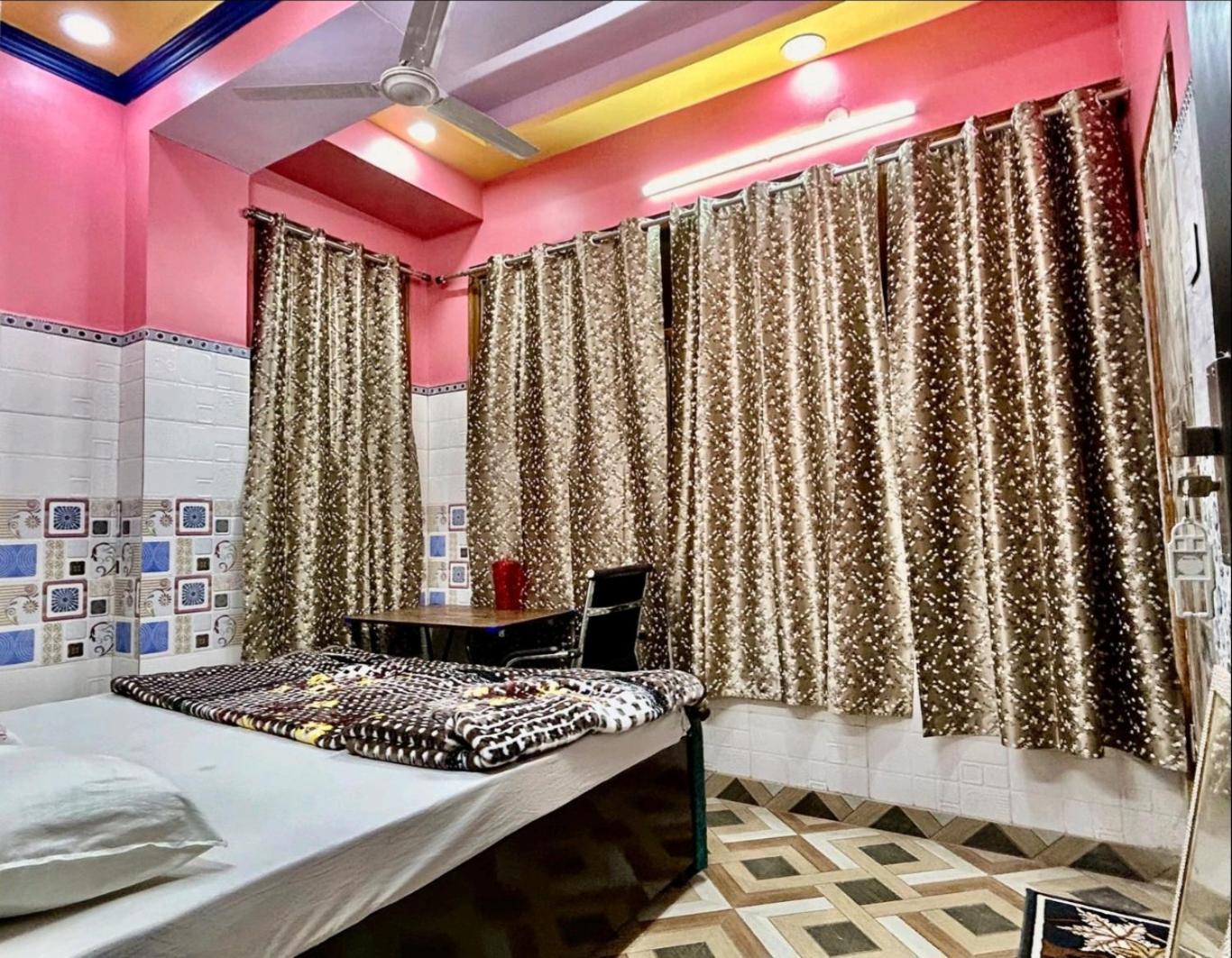 Hotel Jaipur Palace New Delhi Extérieur photo